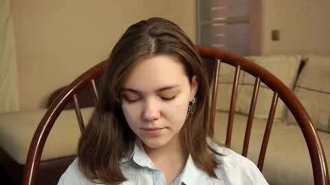 Snapshot of lyle_art chatting on February 26, 3:21 am hi im Lyle online show from February 26, 3:21 am