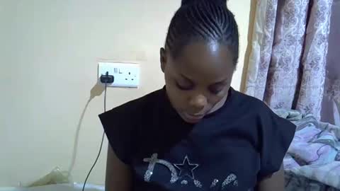 Snapshot of lyn_anna chatting on October 7, 7:22 pm lyn_anna online show from October 7, 7:22 pm