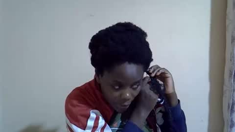 Snapshot of lyn_anna chatting on November 29, 7:28 pm lyn_anna online show from November 29, 7:28 pm