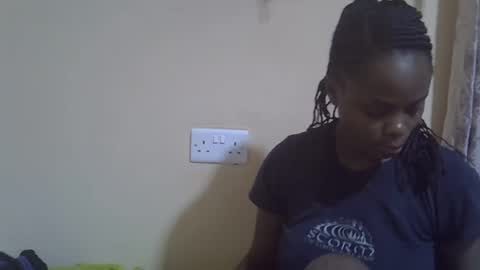 Snapshot of lyn_anna chatting on December 14, 8:52 am lyn_anna online show from December 14, 8:52 am