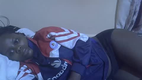 lyn_anna online show from December 17, 5:46 am