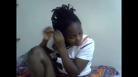 lyn_anna online show from February 28, 8:21 pm