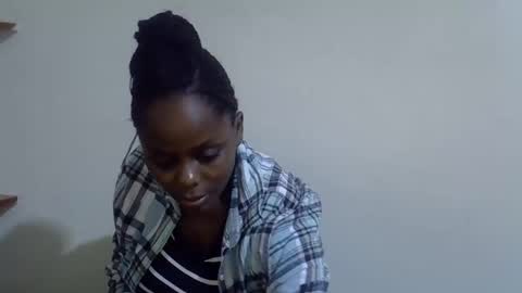 lyn_anna online show from March 25, 4:51 am