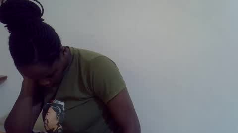 lyn_anna online show from March 28, 7:19 am