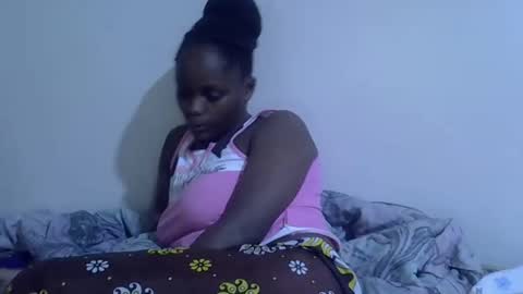 lyn_anna online show from April 21, 3:35 am