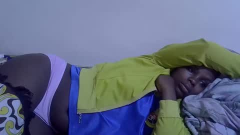 Snapshot of lyn_anna chatting on April 28, 6:29 am lyn_anna online show from April 28, 6:29 am