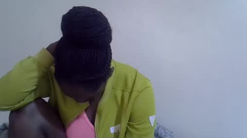 Snapshot of lyn_anna chatting on April 29, 6:39 am lyn_anna online show from April 29, 6:39 am