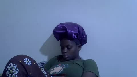 Snapshot of lyn_anna chatting on May 1, 4:06 am lyn_anna online show from May 1, 4:06 am