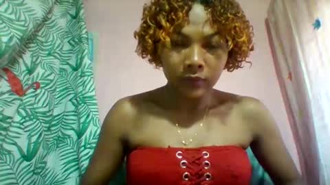 lyndah19 online show from January 8, 1:02 pm