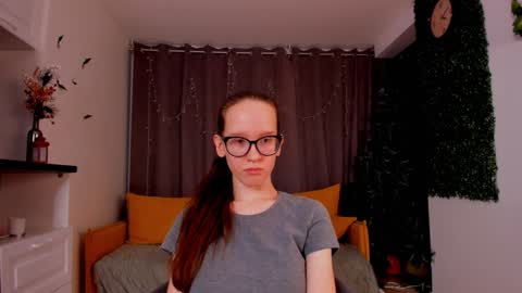 Sara online show from January 25, 7:18 pm