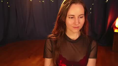 Snapshot of lynn_feline chatting on March 11, 9:13 am Lynn online show from March 11, 9:13 am