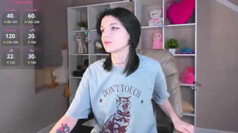 Lynn online show from December 5, 9:18 am