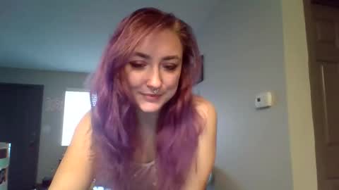 Lynn  online show from March 1, 4:31 pm