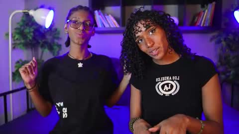 Lynx and Sun  online show from February 9, 8:57 pm