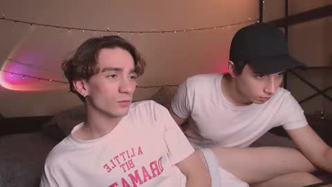 KennyEliot online show from October 25, 2:24 pm