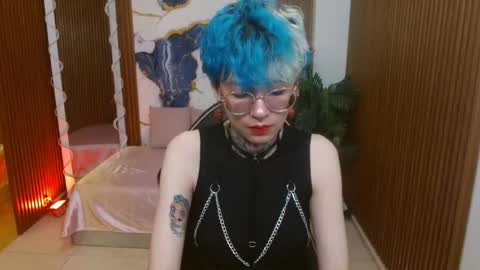lyra_tay online show from March 15, 11:27 am
