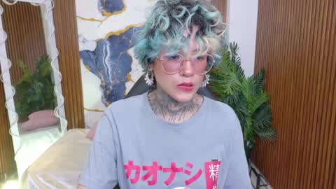 lyra_tay online show from June 4, 7:09 pm