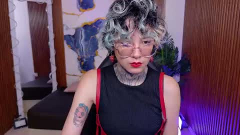 lyra_tay online show from July 26, 1:40 pm