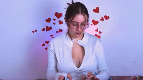 Lyra Carter online show from February 20, 6:26 am