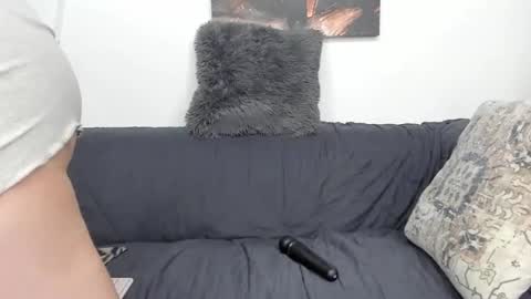 Snapshot of lysaaaa chatting on January 13, 9:52 am Lisa online show from January 13, 9:52 am