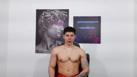 Snapshot of lysan_corv chatting on November 1, 7:38 pm Lysan online show from November 1, 7:38 pm