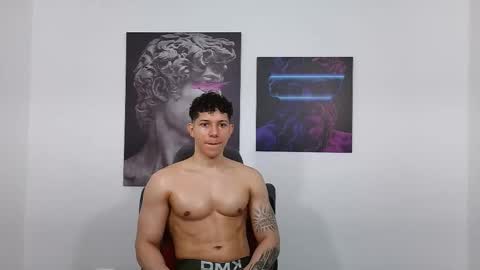 Snapshot of lysan_corv chatting on November 14, 4:28 pm Lysan online show from November 14, 4:28 pm