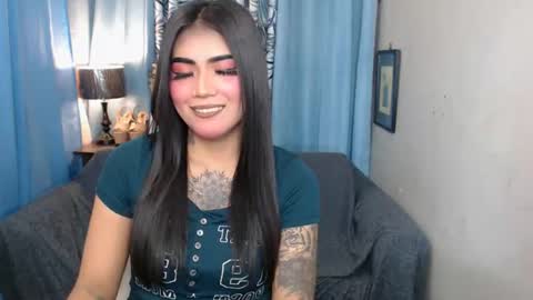 Snapshot of lytatto_lashes chatting on June 16, 1:03 pm lytatto_lashes online show from June 16, 1:03 pm