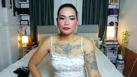 Snapshot of lytatto_lashes chatting on July 19, 12:36 am lytatto_lashes online show from July 19, 12:36 am