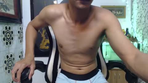 SWEETPINOY online show from December 10, 10:38 am