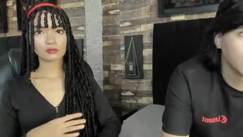 lyzziandjacob55 online show from June 25, 4:01 am