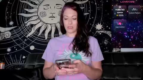 Snapshot of m0llyp0ppins chatting on June 17, 12:40 pm M0lly online show from June 17, 12:40 pm