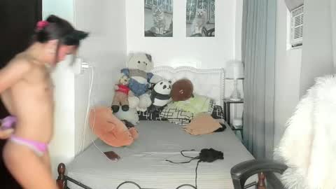 Cutie Yassie online show from December 29, 10:47 pm