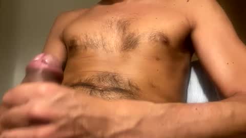 Snapshot of m252132 chatting on September 13, 6:18 pm Bigload online show from September 13, 6:18 pm