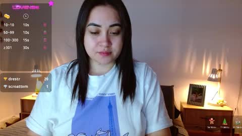Snapshot of m33li chatting on December 2, 12:41 am Meli online show from December 2, 12:41 am