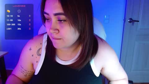 Snapshot of m33li chatting on October 22, 10:20 pm Meli online show from October 22, 10:20 pm
