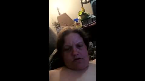 Snapshot of m41563365 chatting on April 13, 2:00 pm m41563365 online show from April 13, 2:00 pm