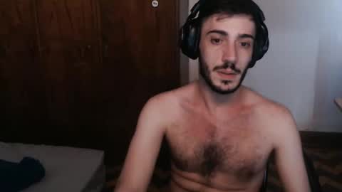 Snapshot of m_eze chatting on October 26, 3:40 pm morbo bsas online show from October 26, 3:40 pm