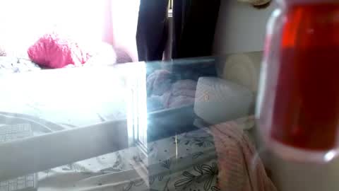 maaddy_thompson online show from April 21, 6:55 pm