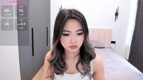 maakimita online show from October 19, 7:42 am