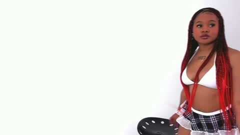 Snapshot of maaracooper chatting on January 15, 3:43 am Maraacooper online show from January 15, 3:43 am