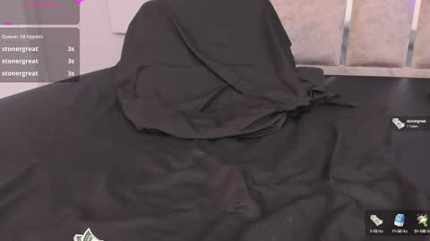 Snapshot of maaracooper chatting on February 4, 6:36 am Maraacooper online show from February 4, 6:36 am