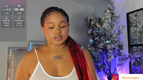 Snapshot of maaracooper chatting on October 1, 8:37 pm Maraacooper online show from October 1, 8:37 pm