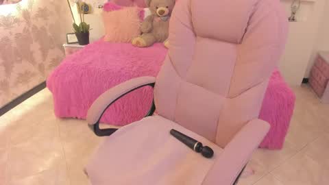 maavca online show from March 31, 8:42 pm