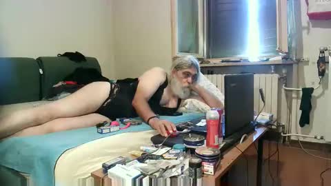 maax1970 online show from September 11, 10:37 am