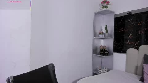 Mazikeen  online show from October 28, 8:29 am