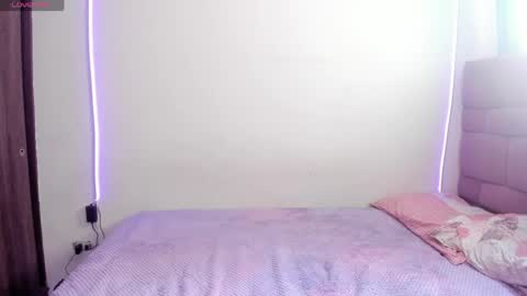 Sara online show from April 22, 3:35 pm