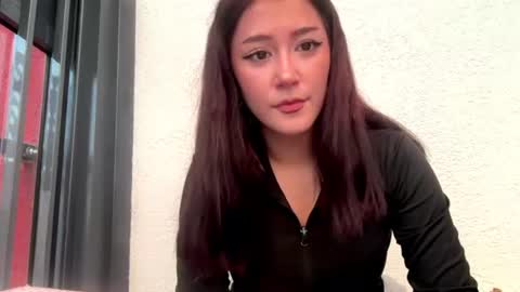 Snapshot of mableloraine chatting on July 3, 5:30 pm Emma online show from July 3, 5:30 pm