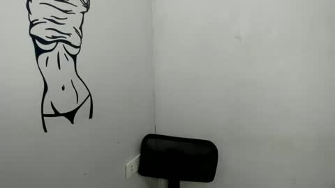 Snapshot of mabuhay_lyn chatting on February 7, 11:34 am mabuhay_lyn online show from February 7, 11:34 am