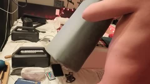 mac1119 online show from March 29, 8:25 am