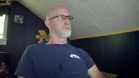 Snapshot of mac8181 chatting on June 28, 11:05 am mac8181 online show from June 28, 11:05 am